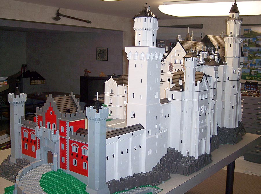 lego neuschwanstein castle