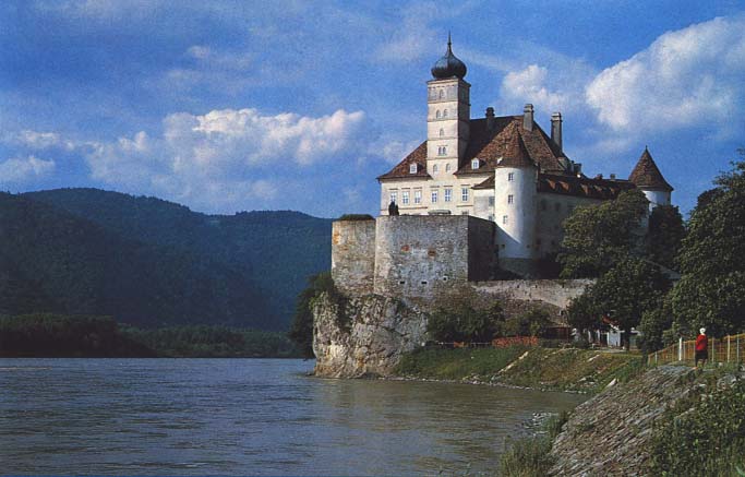 wachau valley